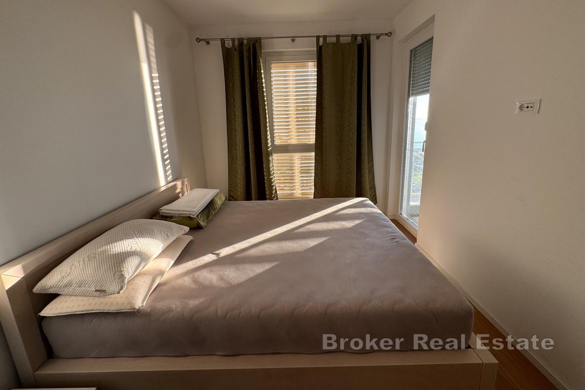 Modernes Apartment mit einem Schlafzimmer