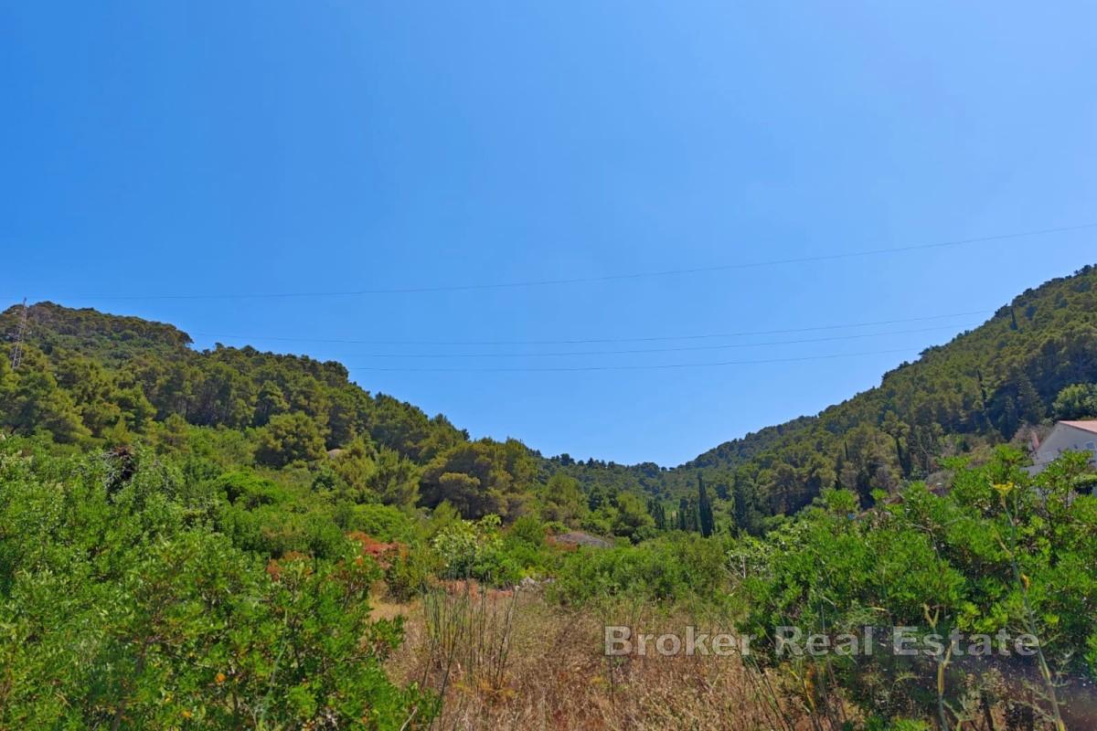 Działka budowlana w bardzo atrakcyjnej lokalizacji