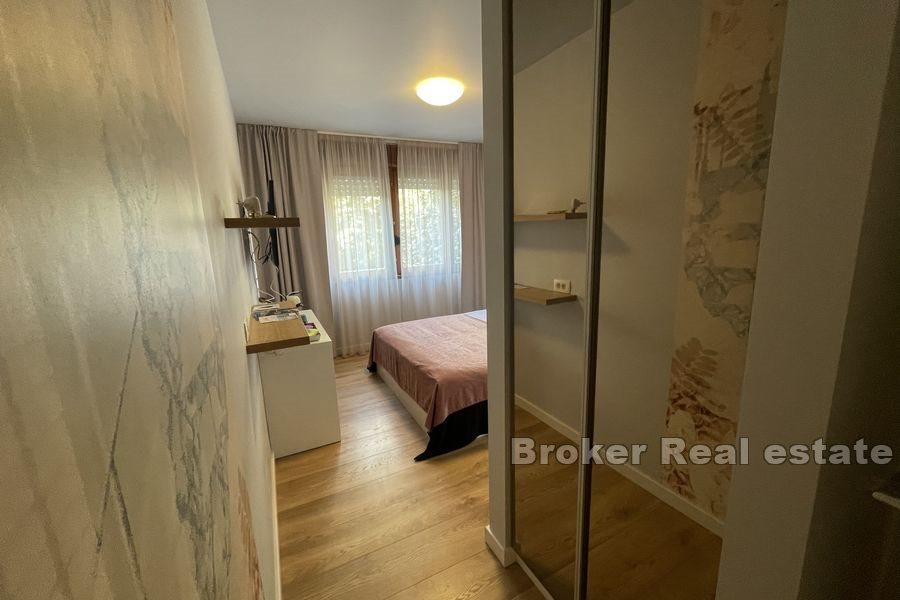 Split - Manuš, moderne leilighet