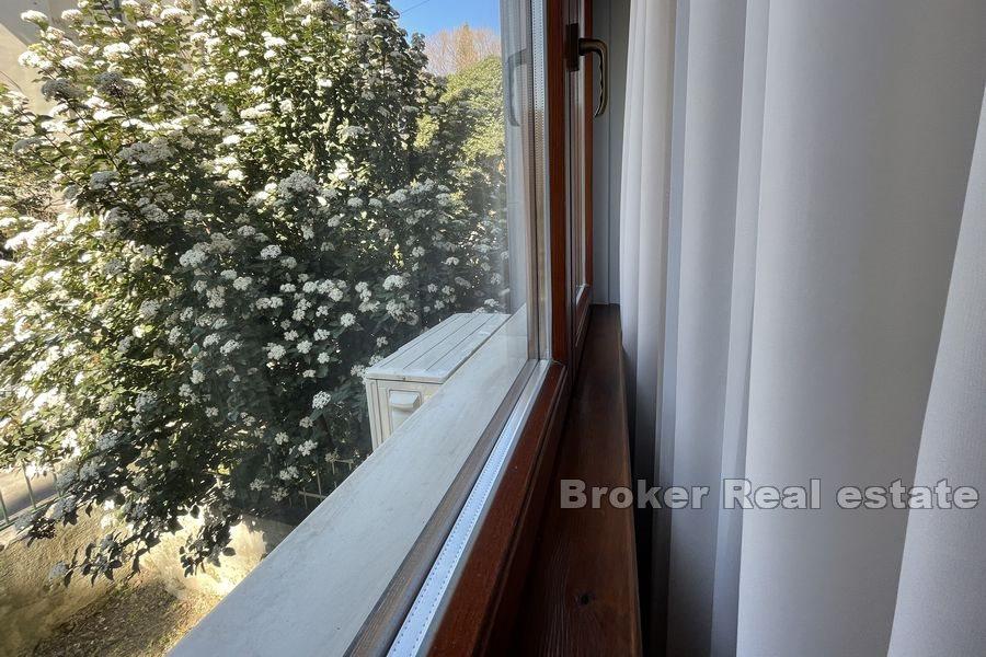 Split - Manuš, moderne leilighet