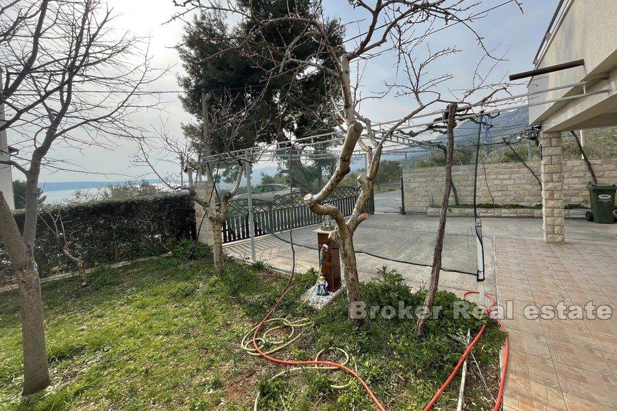 Kastela - Dom w spokojnej okolicy z widokiem na morze