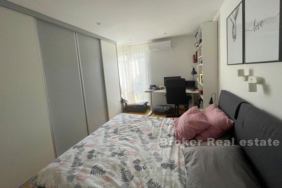 Split - Kman, nowocześnie urządzony apartament z trzema sypialniami