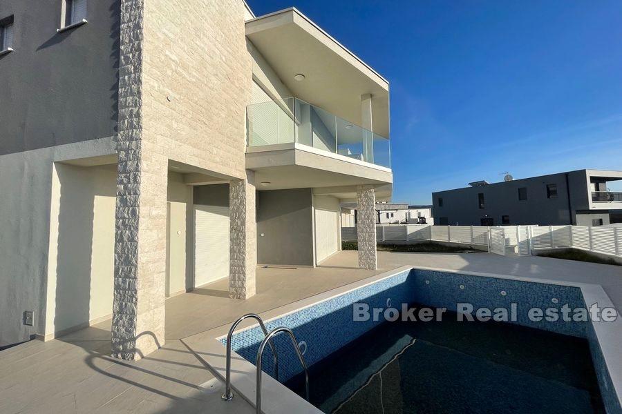 Sibenik - Modern newbuilt villa with pool