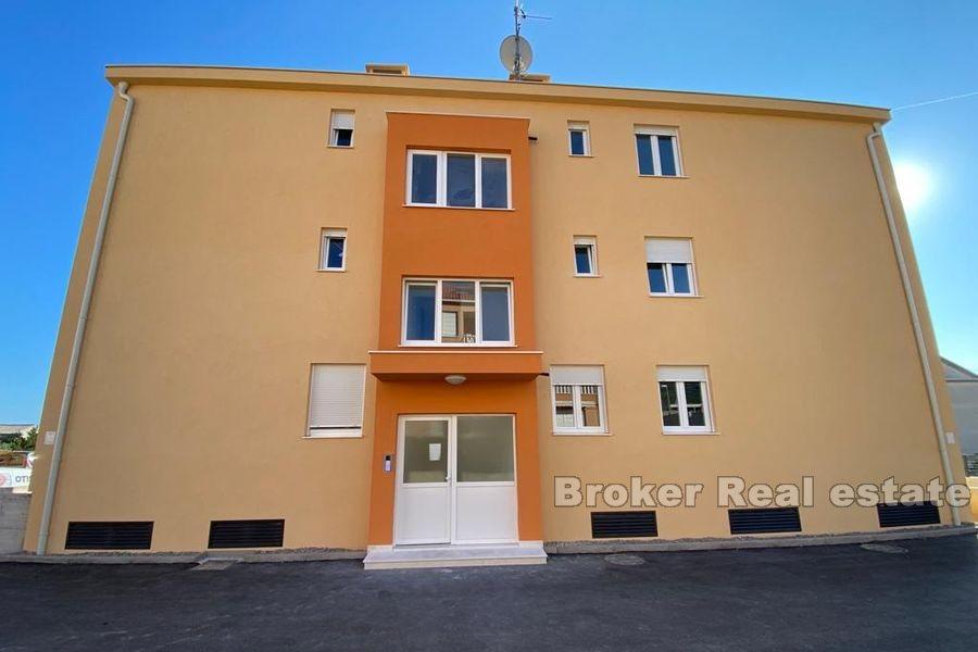 Kaštela - Třípokojový dvoupatrový byt v klidné oblasti