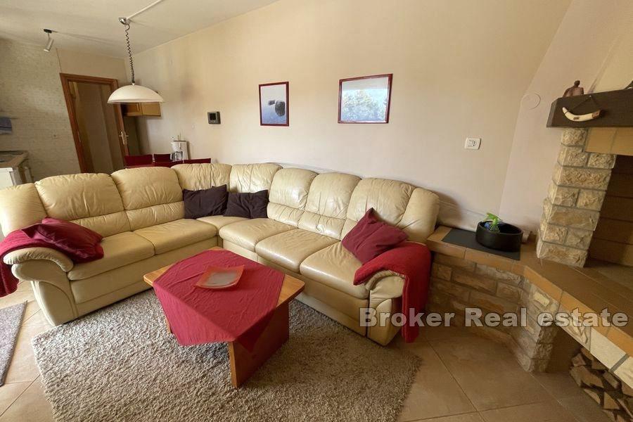 Near Split - Strožanac, apartment with pool and sea view