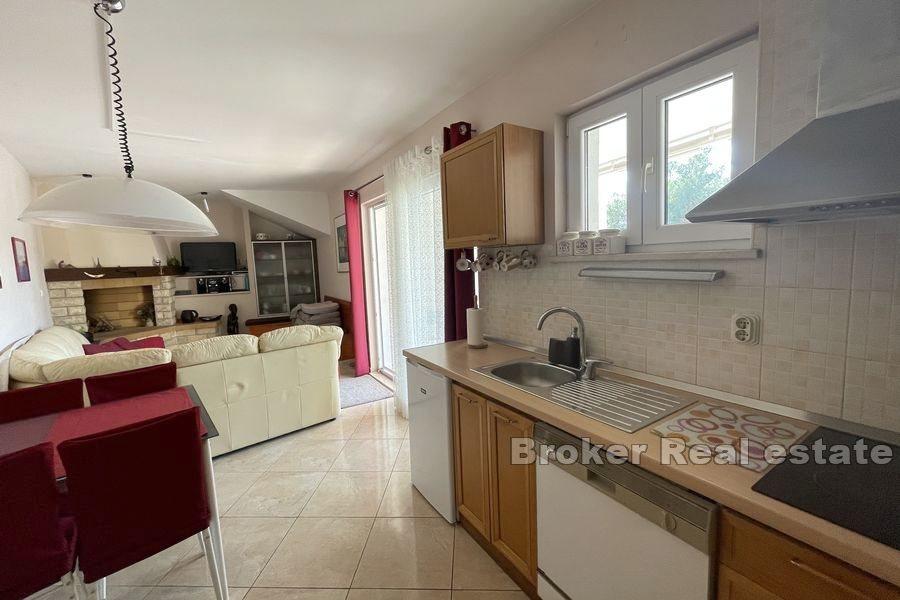 Near Split - Strožanac, apartment with pool and sea view