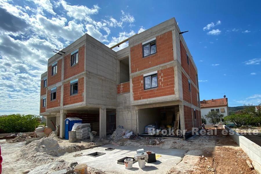 Trogir - Apartmány v blízkosti moře, atraktivní lokalita