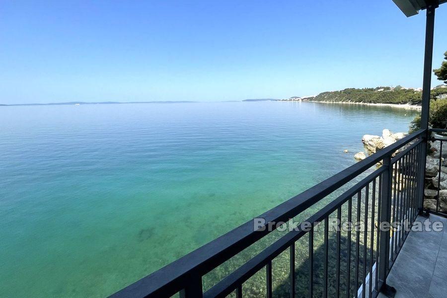 Područje Splita - Kuća prvi red do mora