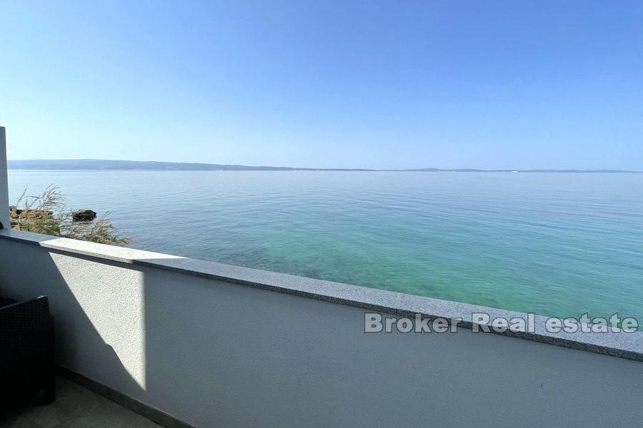 Područje Splita - Kuća prvi red do mora