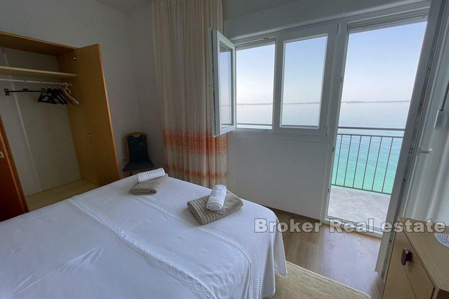 Područje Splita - Kuća prvi red do mora