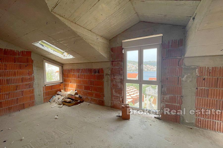 Otok Čiovo - Kuća blizu mora, roh bau stanje