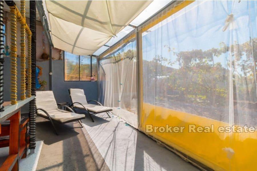 Kastela - Apartment house with sea view