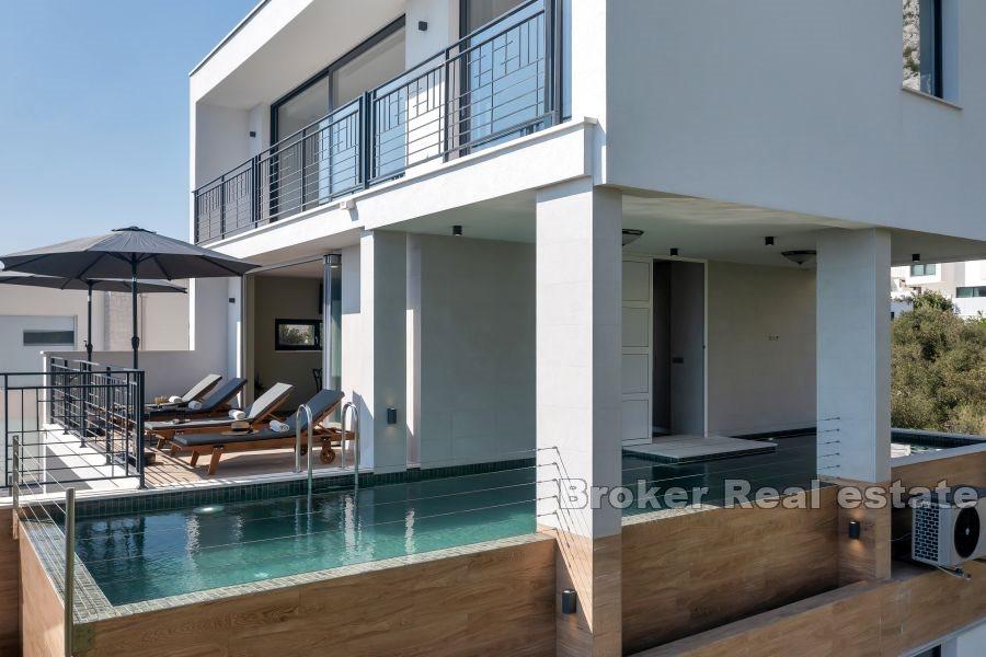 Makarska - Villa med pool och öppen havsutsikt