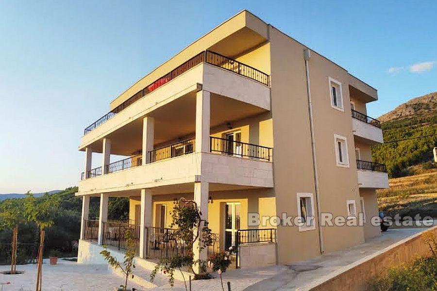 Split-Bereich - Haus mit Panoramablick auf das Meer