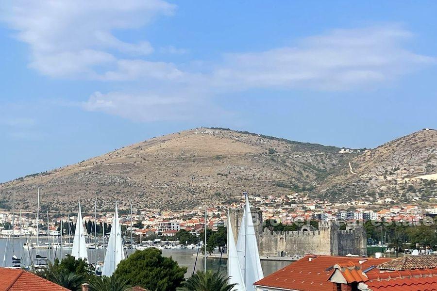 Trogir - Maison familiale près de la mer