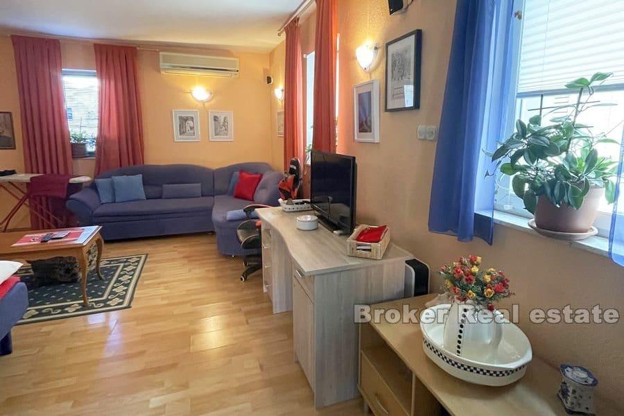 Trogir - Maison familiale près de la mer