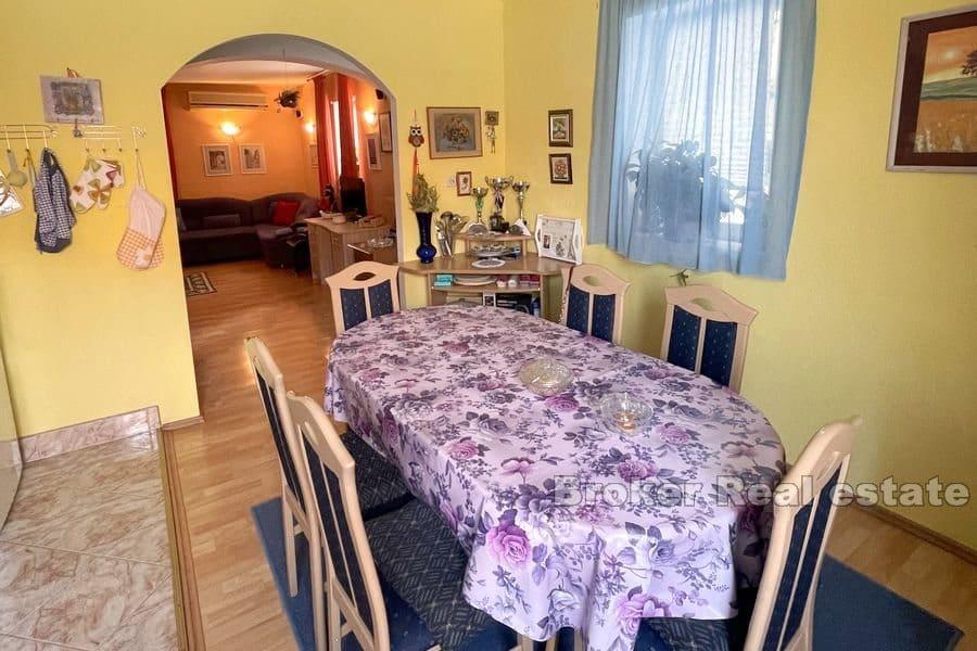 Trogir - Maison familiale près de la mer