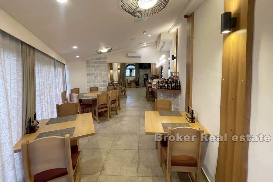 W pobliżu Splitu - założona restauracja - pizzeria