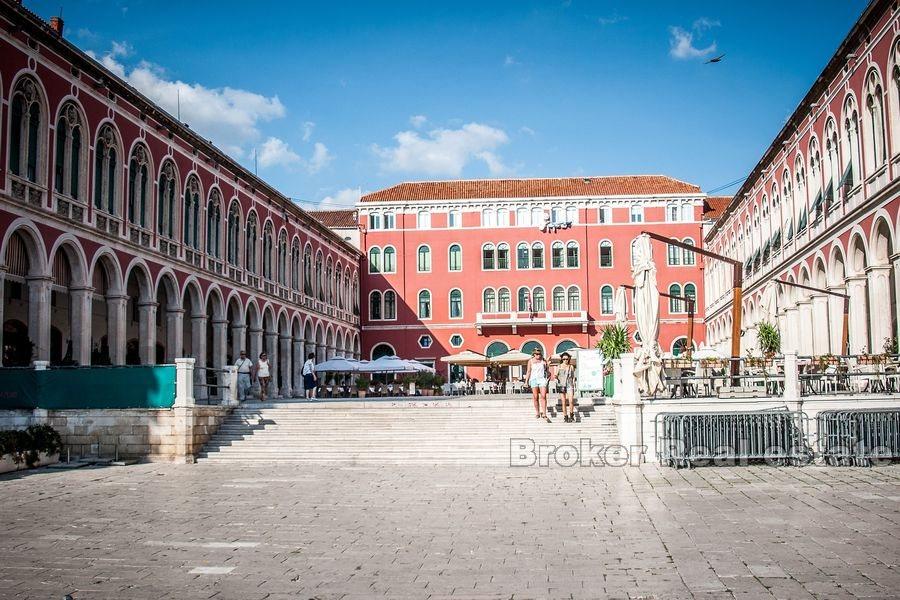 Split, Zentrum – Einzigartige Wohnung im alten Zentrum