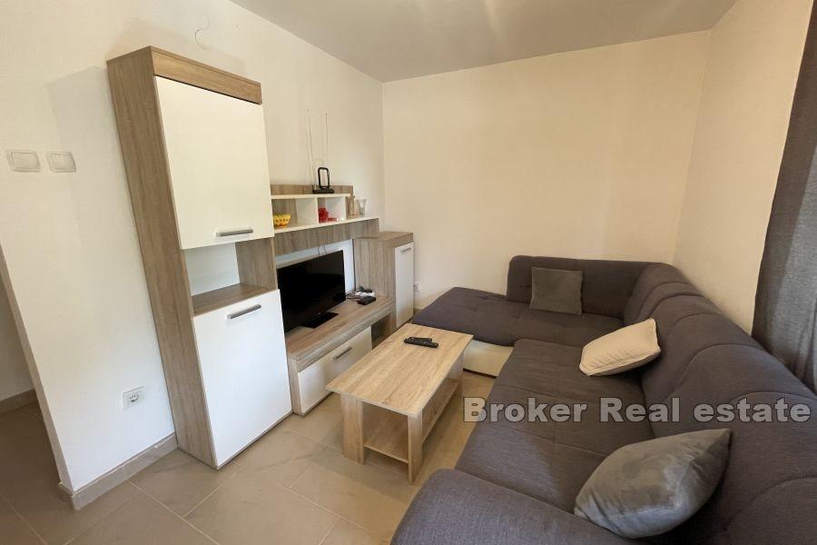 Kaštela - Piękny apartament nad morzem