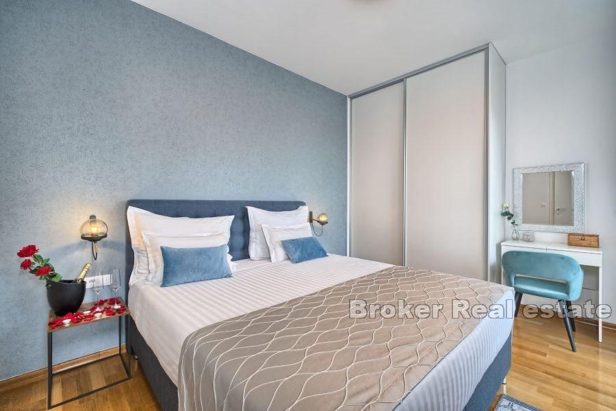 Zona di Spalato - Bella villa moderna con piscina