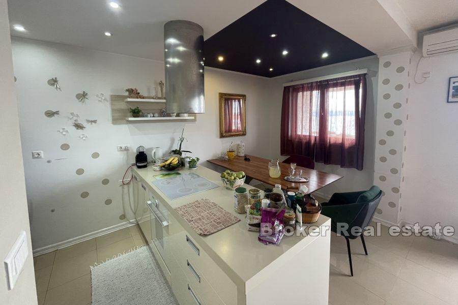 Split - Žnjan - Un bel appartement dans un excellent emplacement