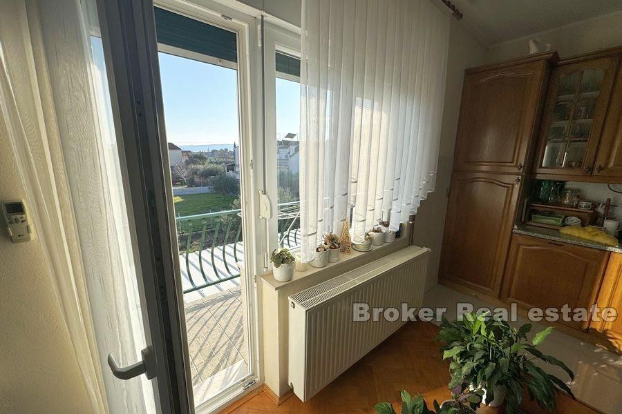 Kastela - Appartement de trois chambres