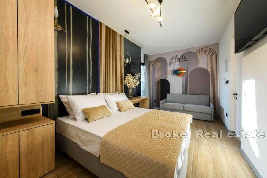 Split - Bačvice - Piękne luksusowe pokoje w pierwszym rzędzie do morza