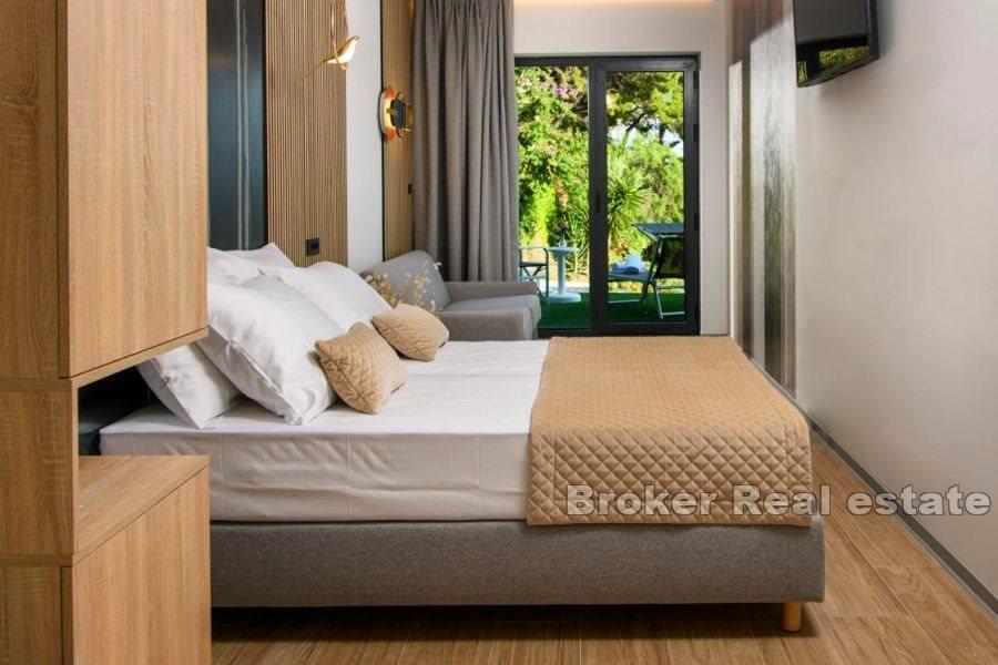 Split - Bačvice - Piękne luksusowe pokoje w pierwszym rzędzie do morza