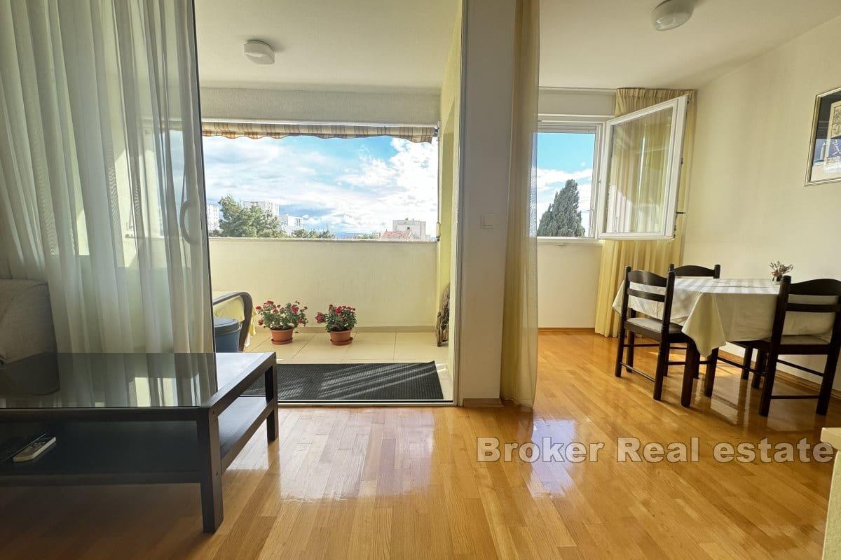 Dwupokojowe mieszkanie z widokiem na morze