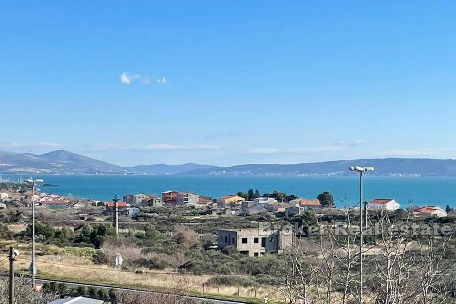 Kastela - Nowoczesna kamienica