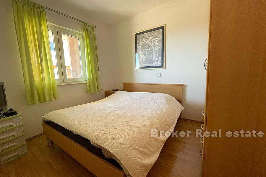 Kastela - Nowoczesna kamienica