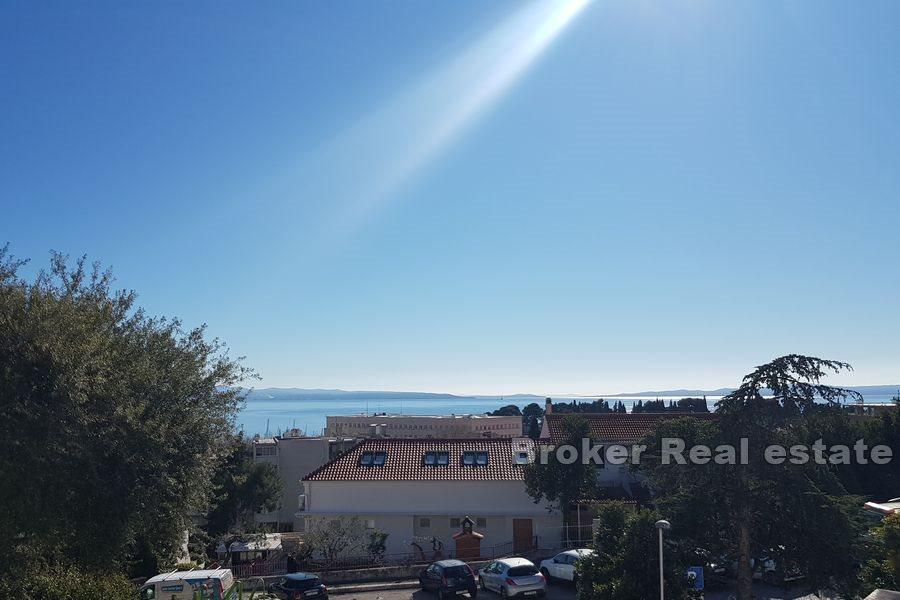 Split - Meje, appartement de trois chambres, inachevé