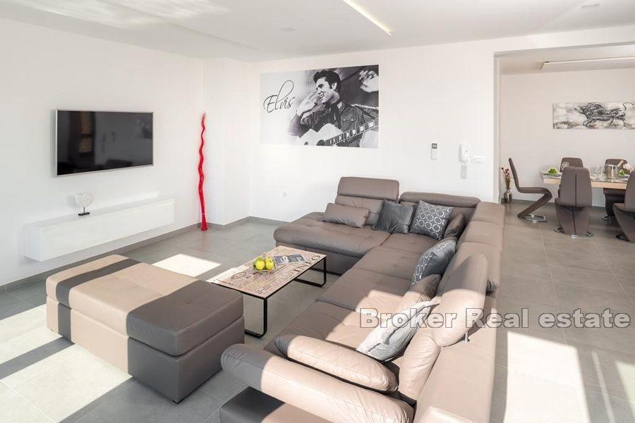 Makarska - Villa med basseng og havutsikt