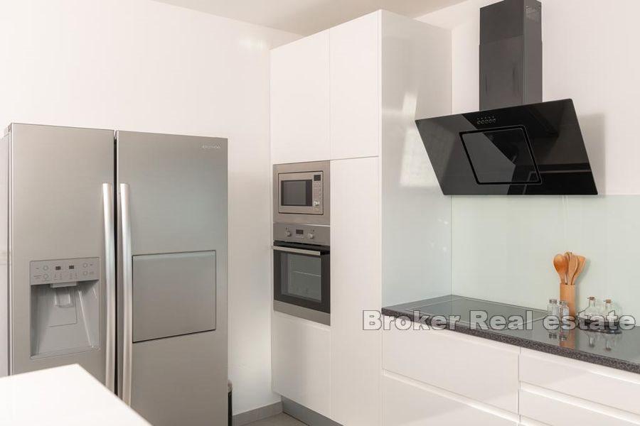 Makarska - Villa med basseng og havutsikt