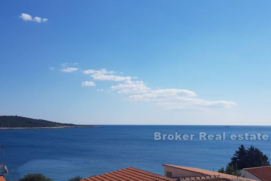 Rogoznica - Apartmánový dům s výhledem na moře