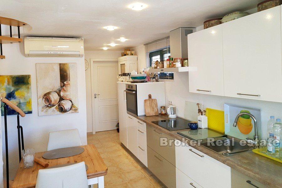 Rogoznica - Dvojposchodový dom v blízkosti mora