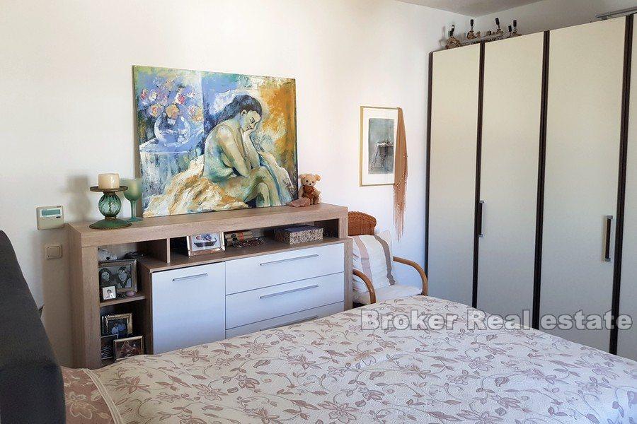 Rogoznica - Dvojposchodový dom v blízkosti mora