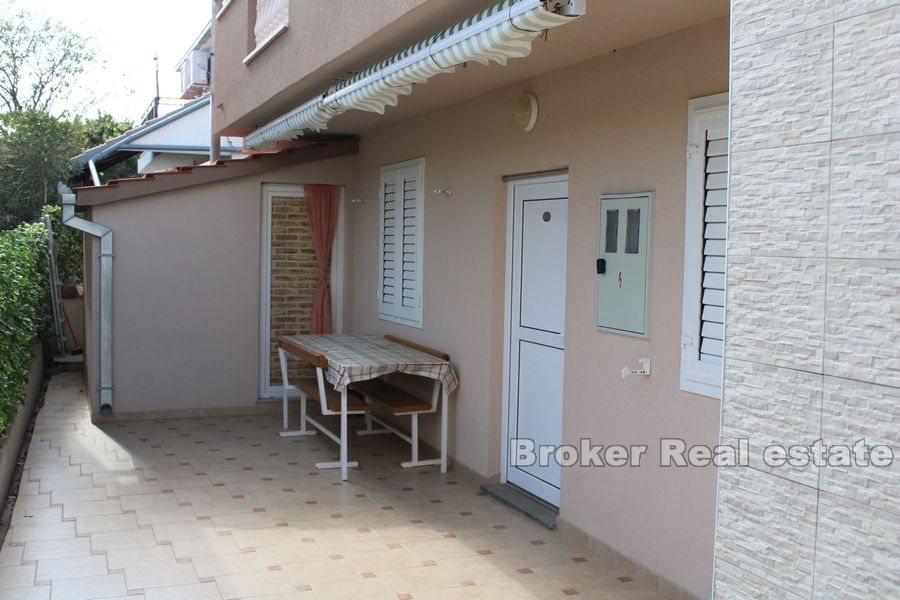 Trogir - Familiehus med fantastisk beliggenhet