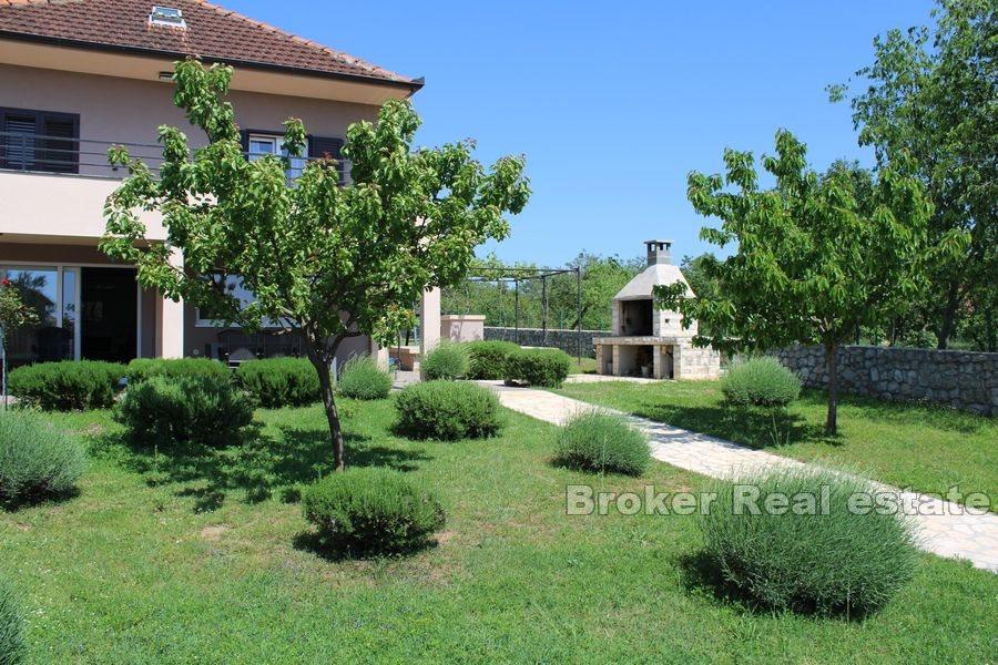 Zadar - Hus med basseng