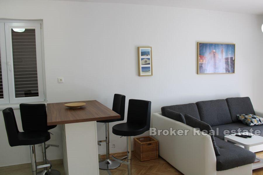 Zadar - Hus med basseng