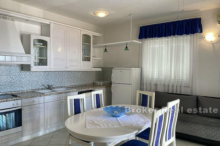 Makarska - Palazzina vicino al mare