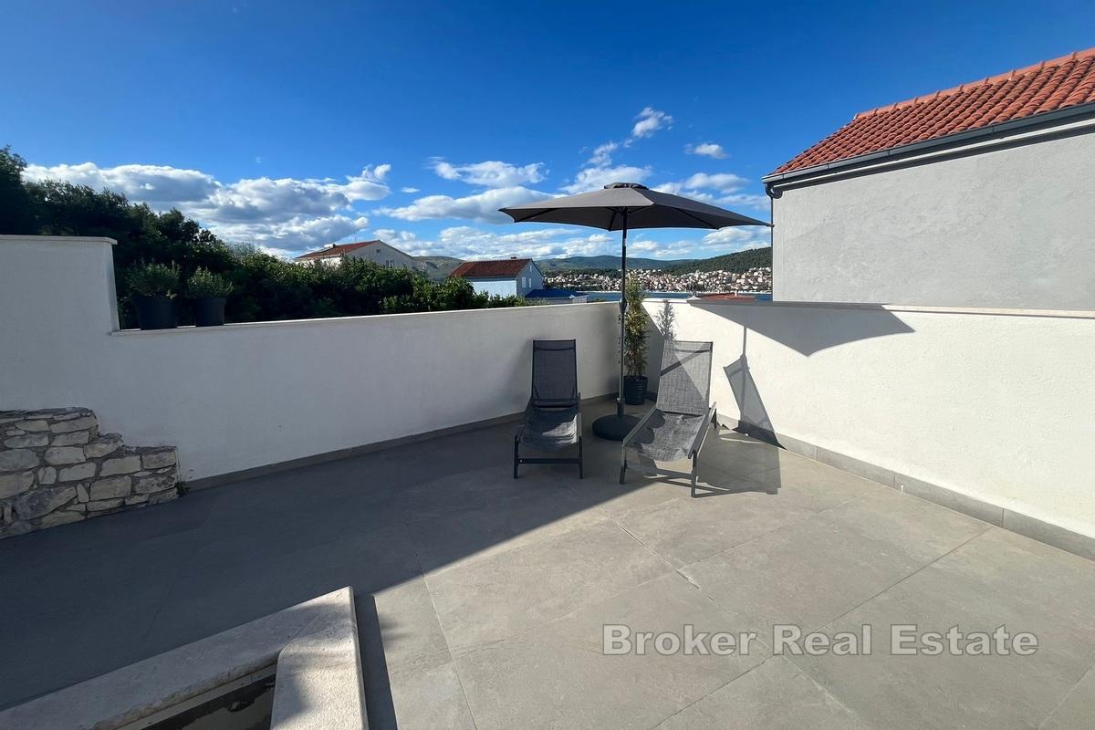 Øya Ciovo - Frittliggende villa med basseng