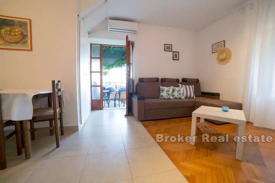 Wyspa Brac - Dom z apartamentami z panoramicznym widokiem na morze