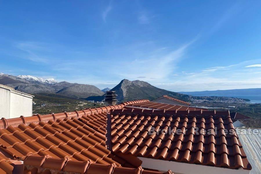 Split-Bereich - Haus mit freiem Blick