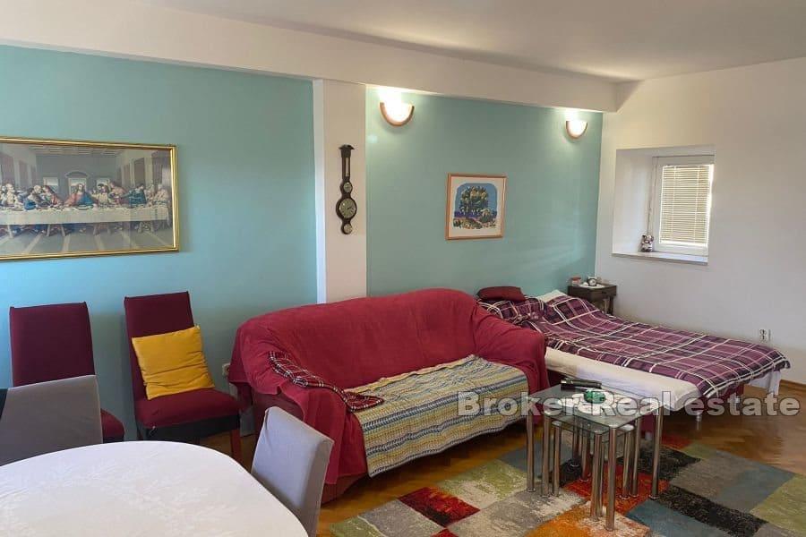 Split-Bereich - Haus mit freiem Blick