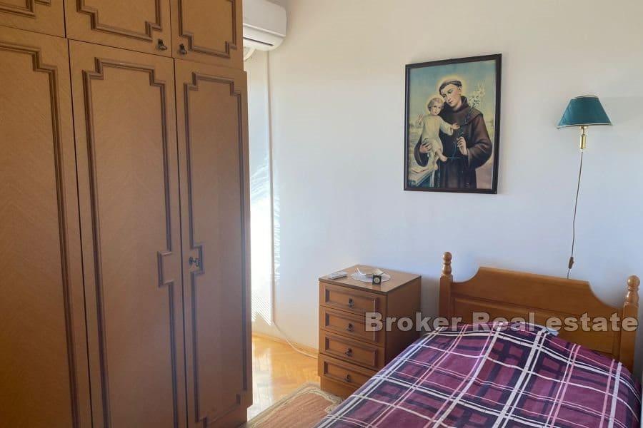 Split-Bereich - Haus mit freiem Blick