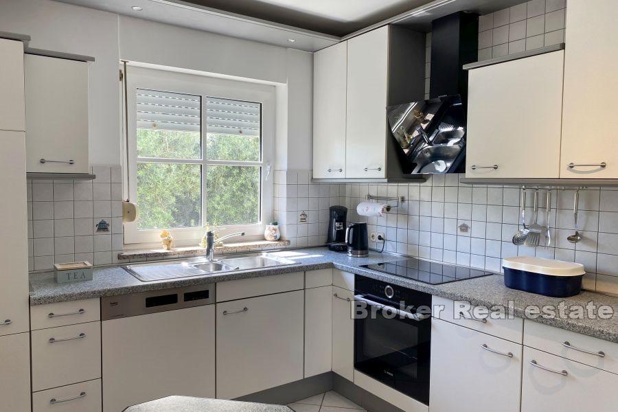 Spalato, Blatine - Trilocale in ottima posizione