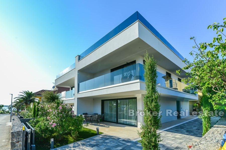 Isola di Vir - Casa su due piani di nuova costruzione