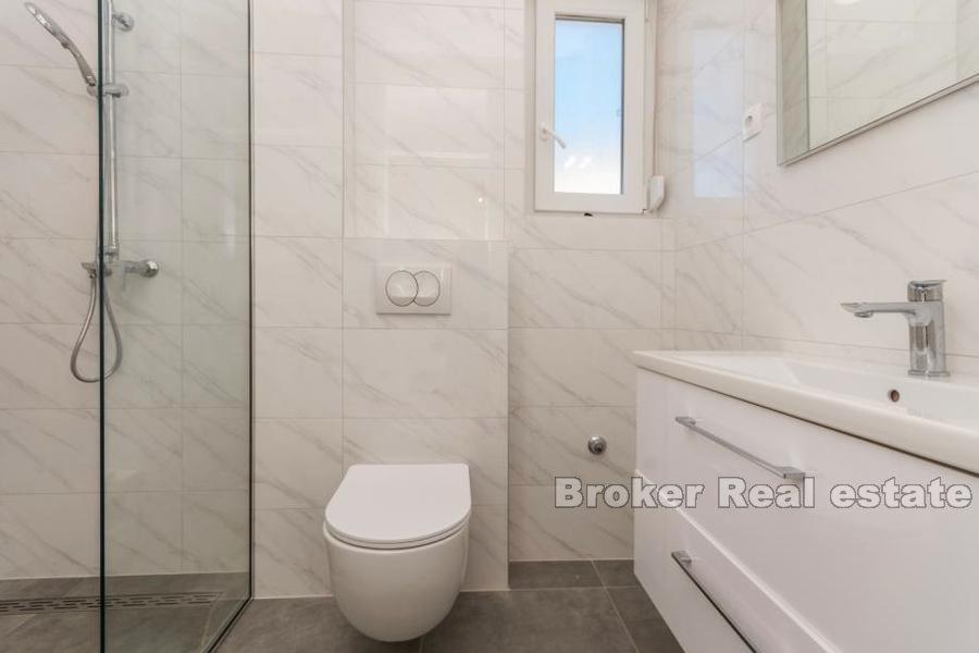 Nær Zadar - To-roms leilighet med havutsikt